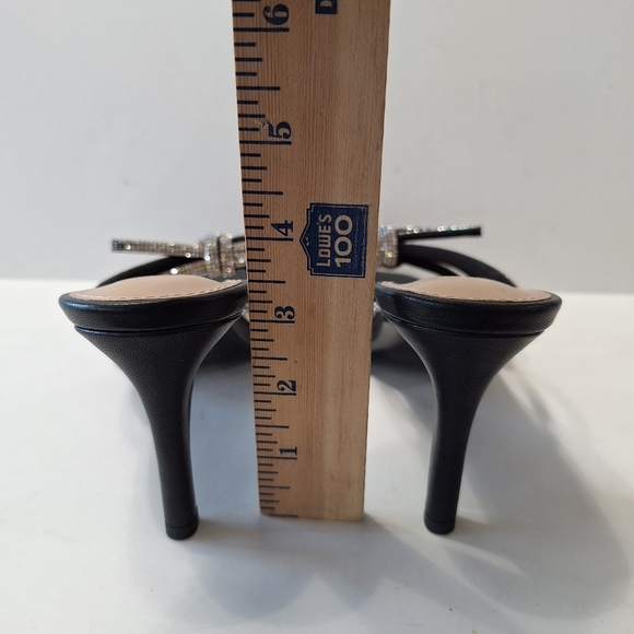 BCBGeneration Selma Rhinestone Embellished Dressy Bow Heel Sandals Size 8.5 - Picture 4 of 13